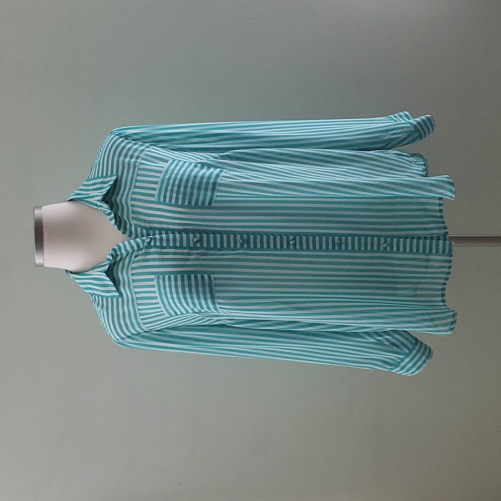 Torrid stripped dress shirt